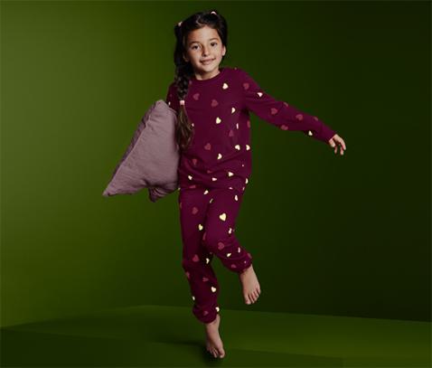 Glow-in-the-dark-Pyjama online bestellen bei Tchibo 380304